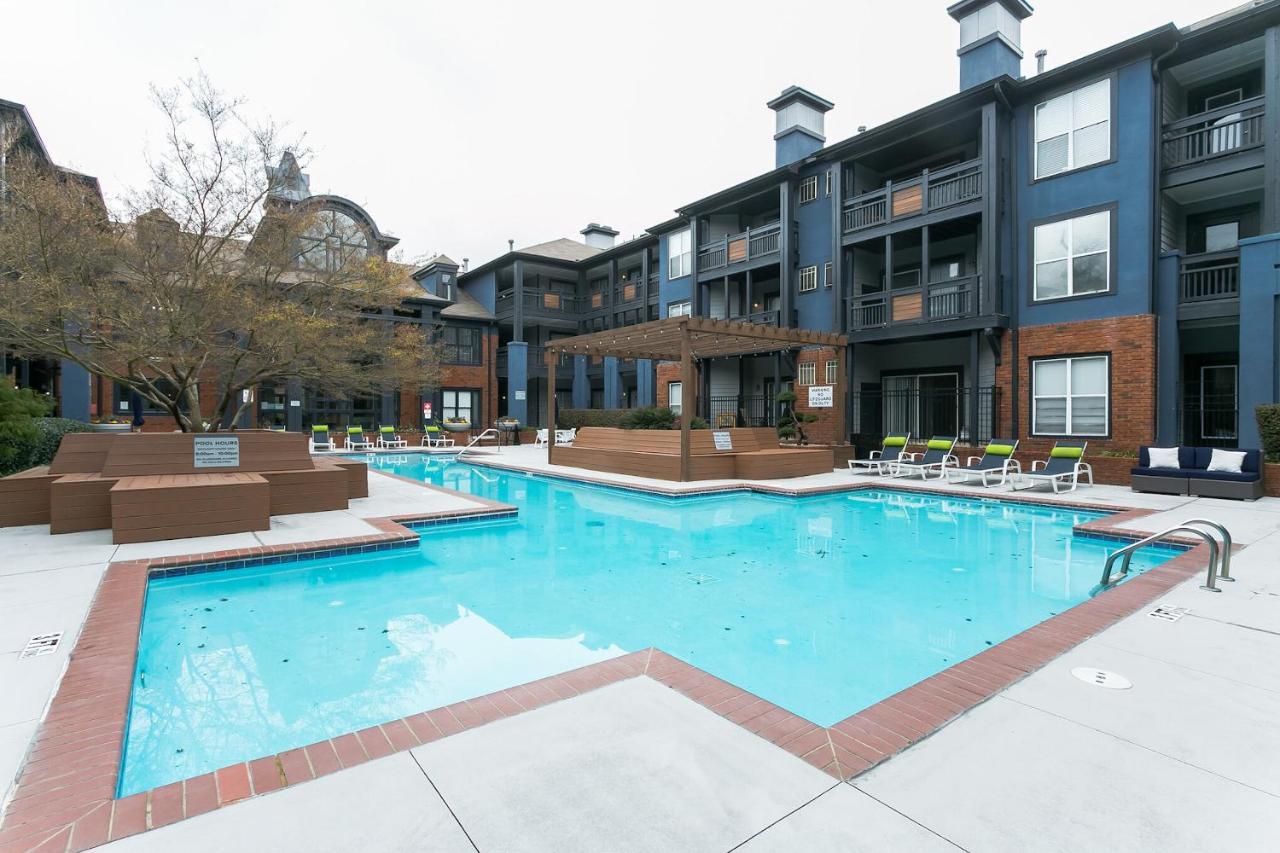 Luxury 2-bedroom Townhome In North Apartment Atlanta